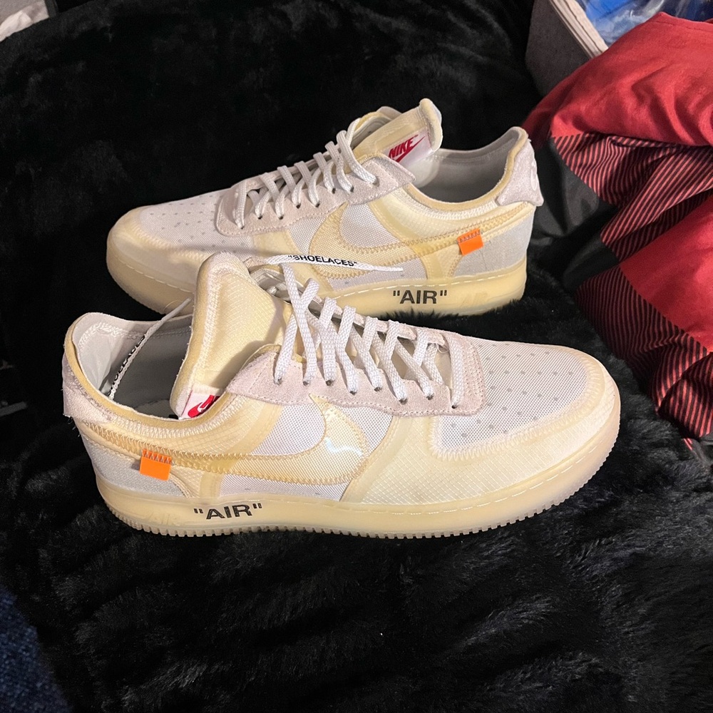 Nike Off-White Air Force 1 in Cream and White